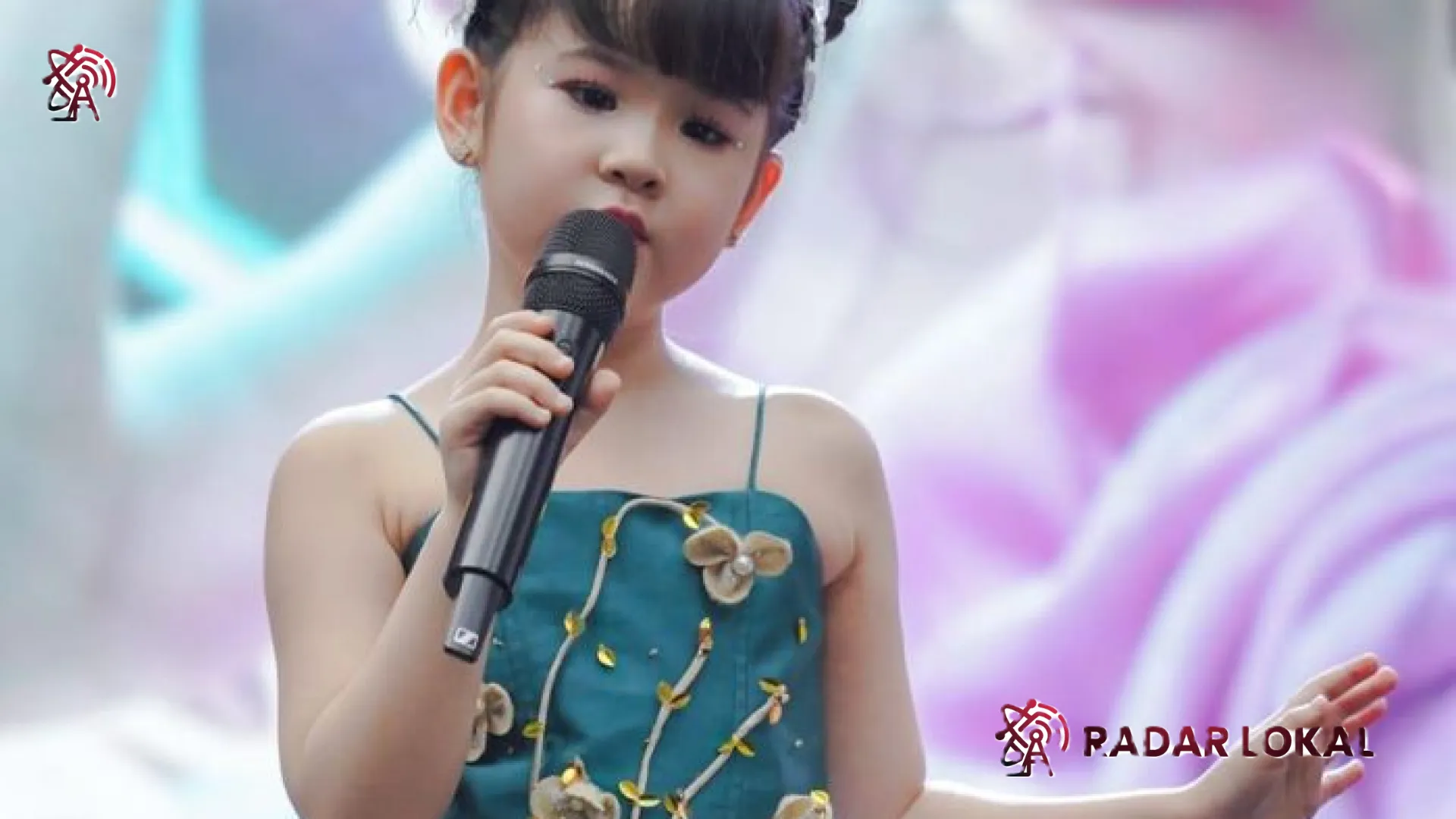 Kilauan Bintang Muda: Ariana Ivy Pukau Panggung Puteri Anak Remaja Indonesia Banten 2026 dengan Vokal Emasnya