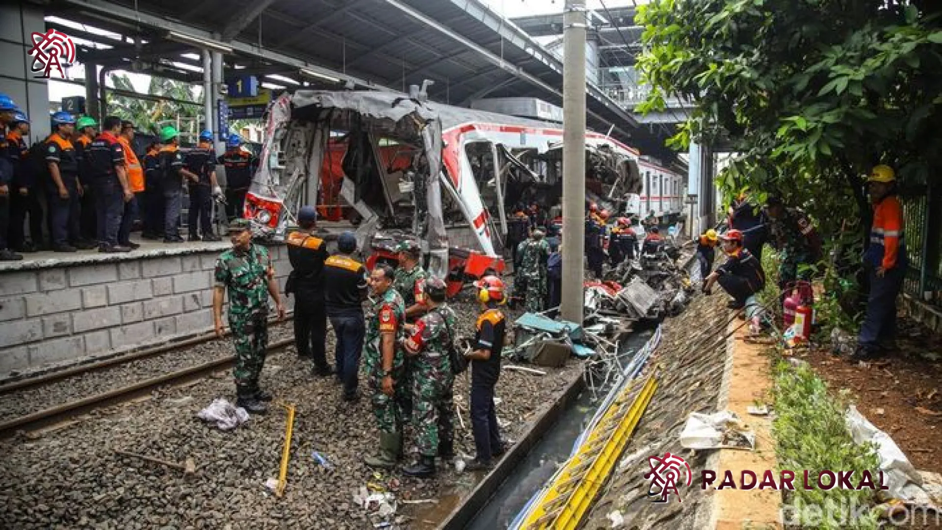 Tragedi KRL Bekasi Timur: Kisah Pilu Nuryati yang Terjebak dalam Gelapnya Gerbong Maut