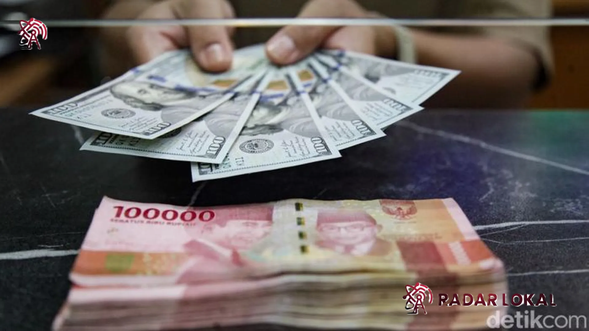 Rupiah Terengah-engah: Dolar AS Kokoh Bertahan di Level Rp 17.200, Apa Dampaknya bagi Ekonomi Nasional?