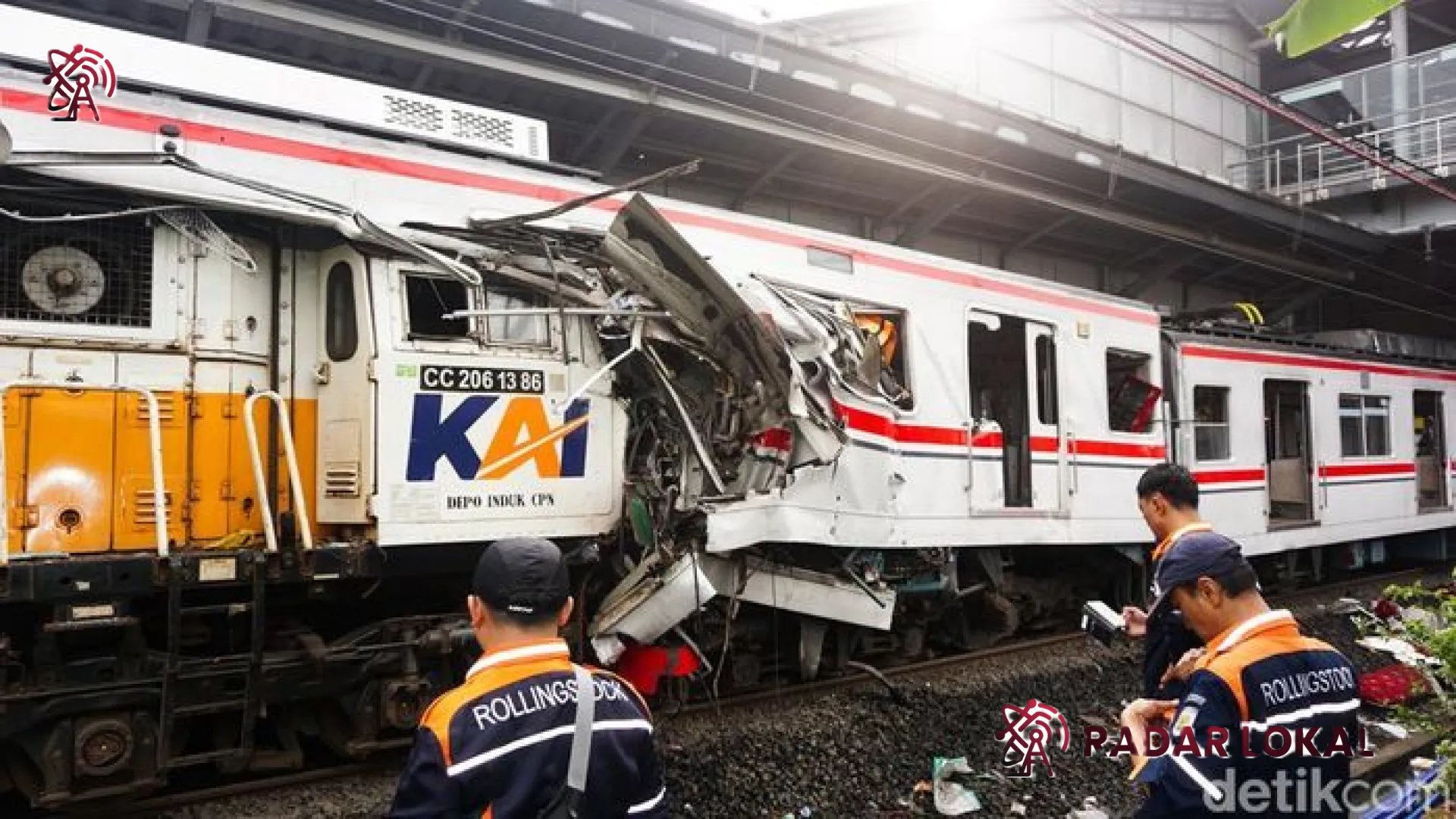 Tragedi Berdarah di Rel Bekasi Timur: Polisi Bedah Potensi Human Error dan Kegagalan Sistem dalam Kecelakaan Beruntun Kereta Api