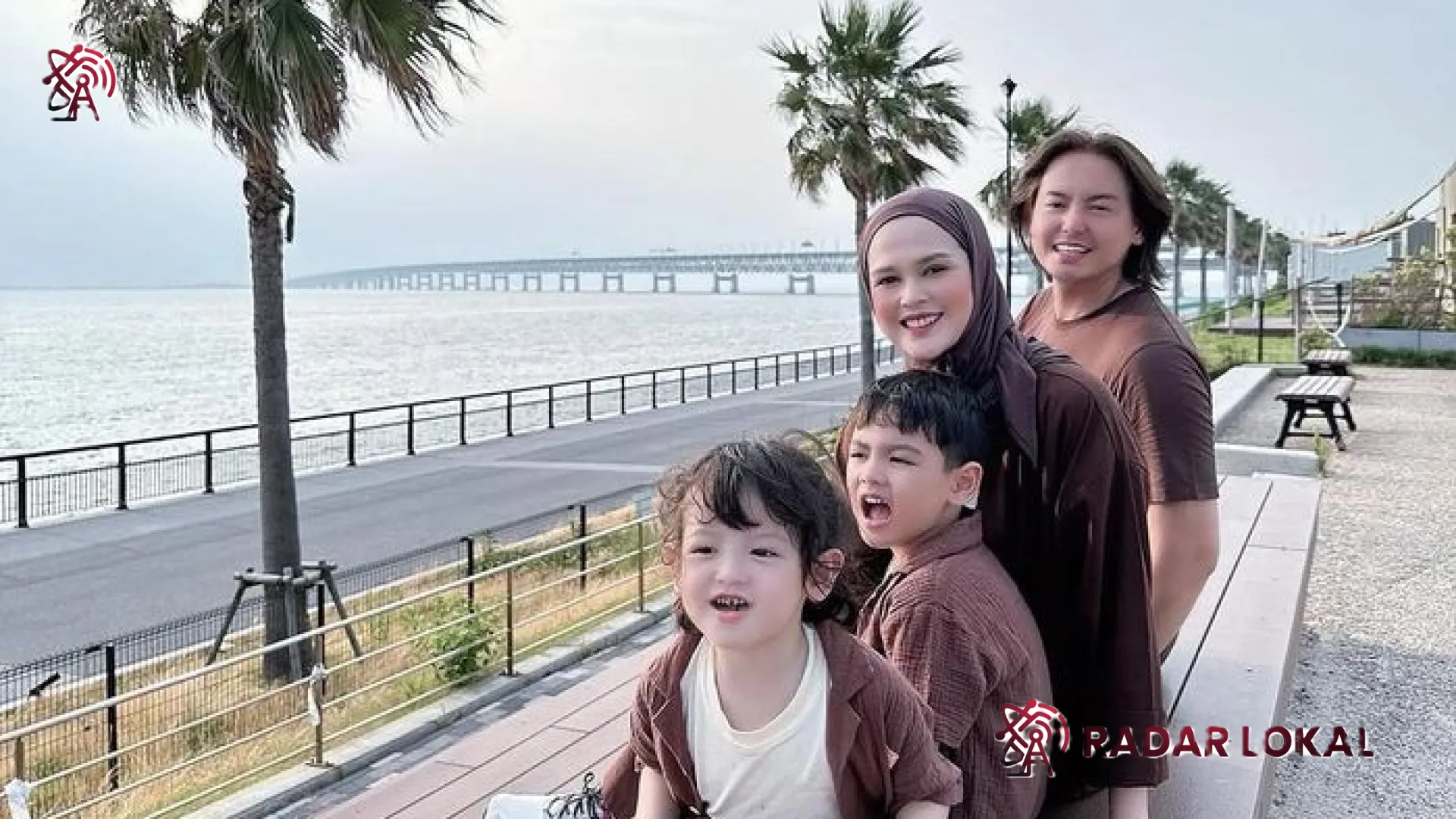 Roger Danuarta dan Cut Meyriska Siapkan Hewan Kurban Terbaik: Fokus Silaturahmi Hingga Rencana Umrah Bersama Buah Hati