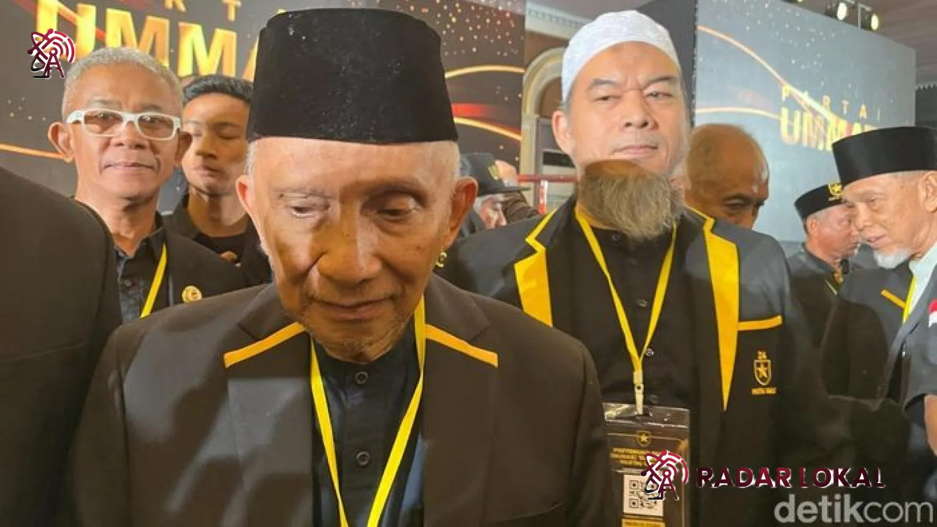 Amien Rais Melawan: Di Balik Polemik Video Viral dan Tuduhan Fitnah dari Komdigi