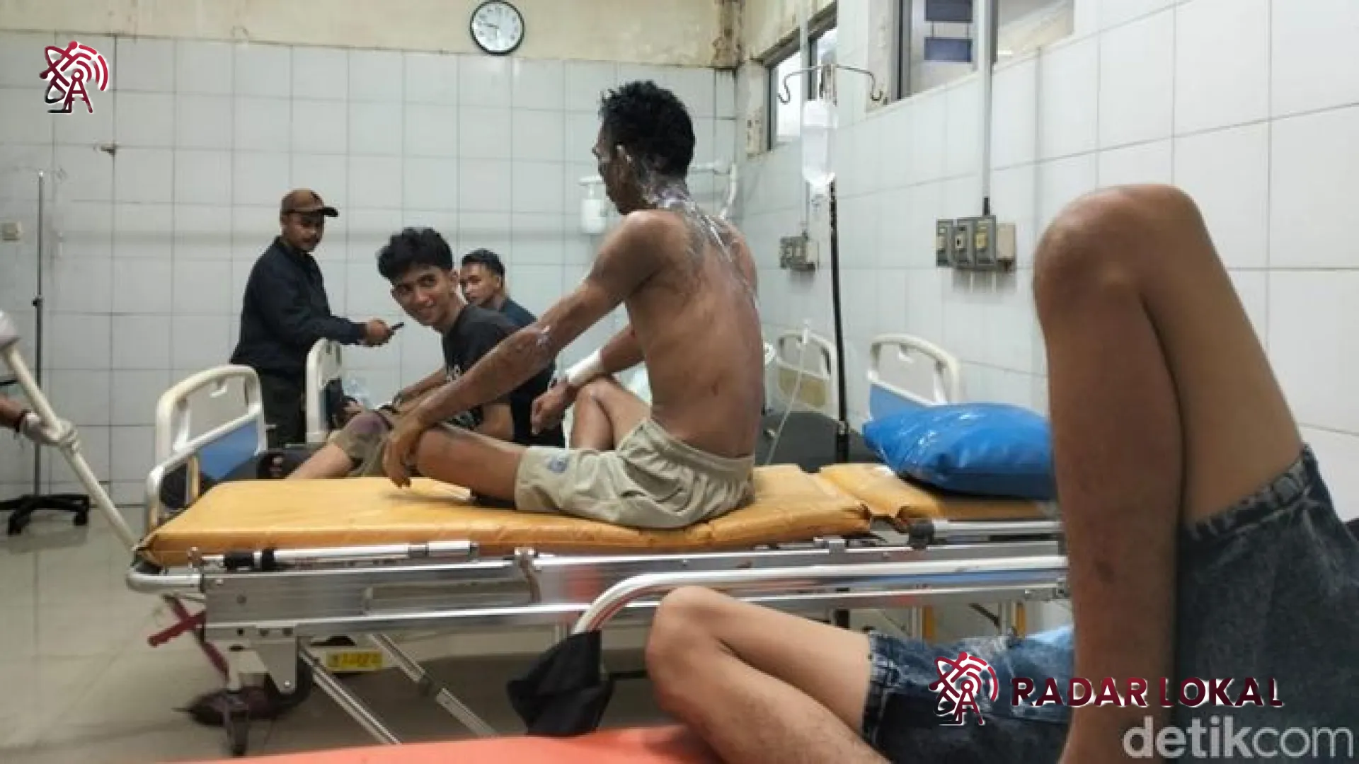 Tragedi Mencekam di Tasikmalaya: Kurir Ekspedisi Nekat Siram Air Keras ke Sembilan Pegawai Konveksi