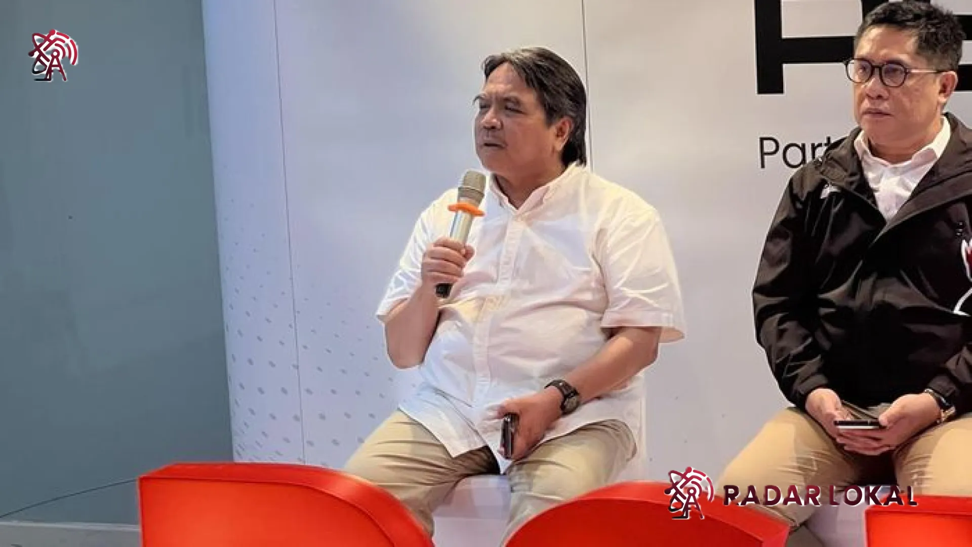 Dilema Aktivis di Panggung Politik: Mengapa Ade Armando Memilih Mundur dari PSI?