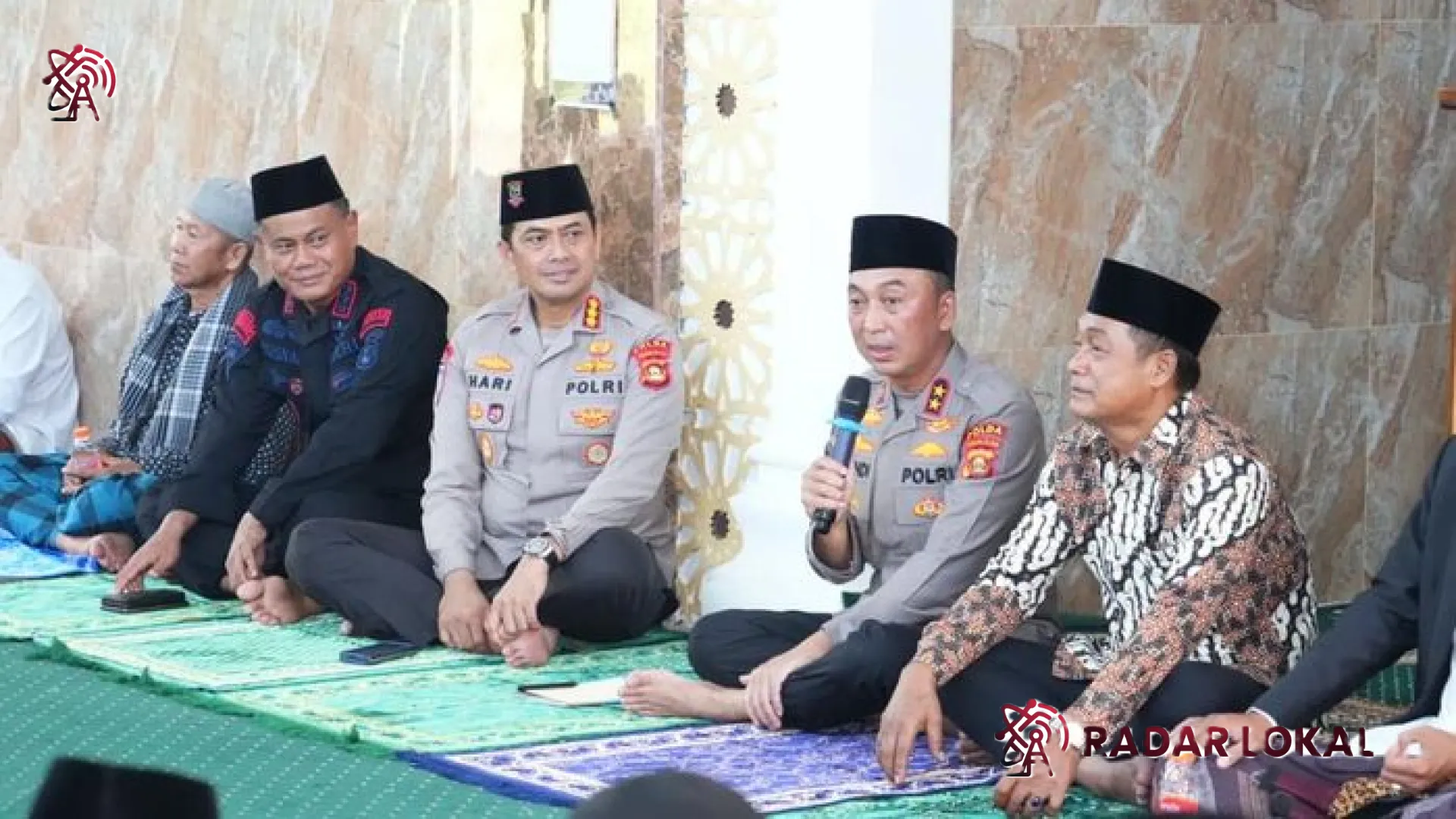 Aspirasi Warga di Balik Mimbar: Kapolda Sumsel Ubah Masjid Ar-Rahman Jadi Ruang Dialog Terbuka