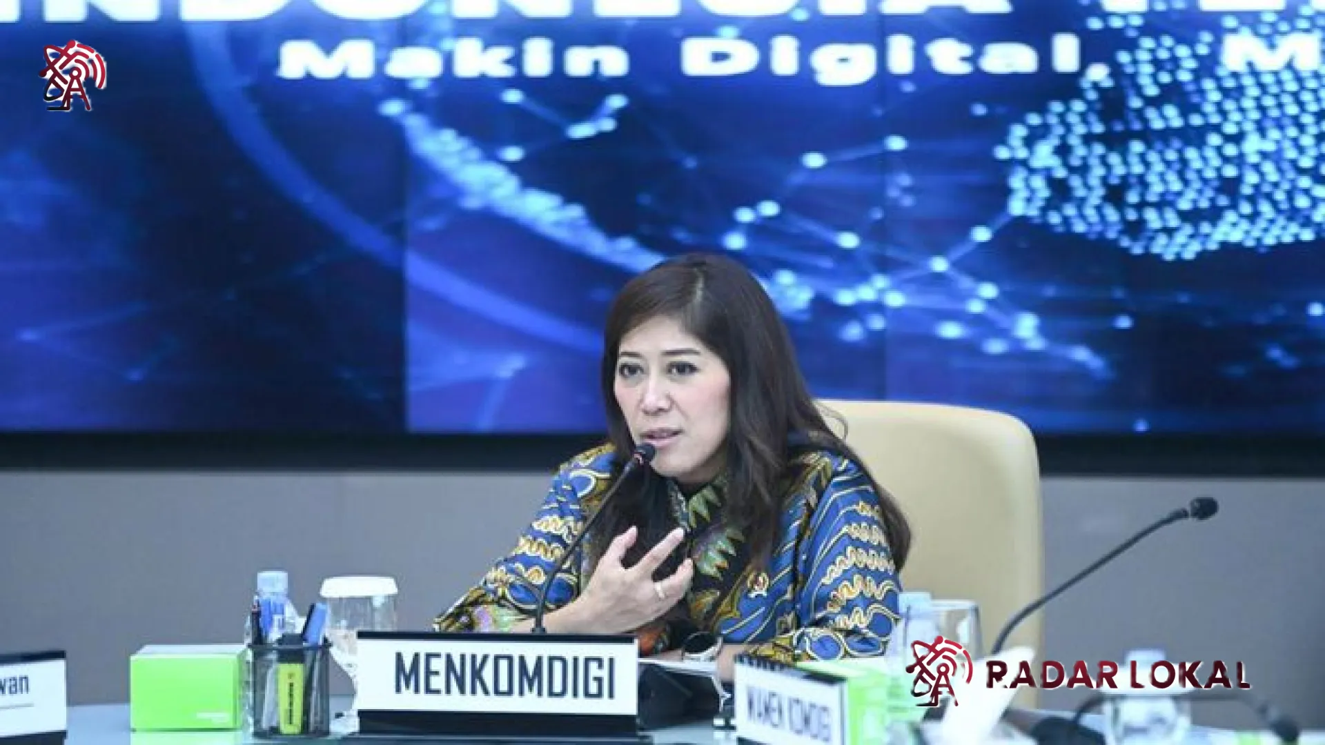 Menuju Era Digital Tanpa Anonimitas: Komdigi Godok Aturan Wajib Verifikasi Nomor HP untuk Pengguna Medsos