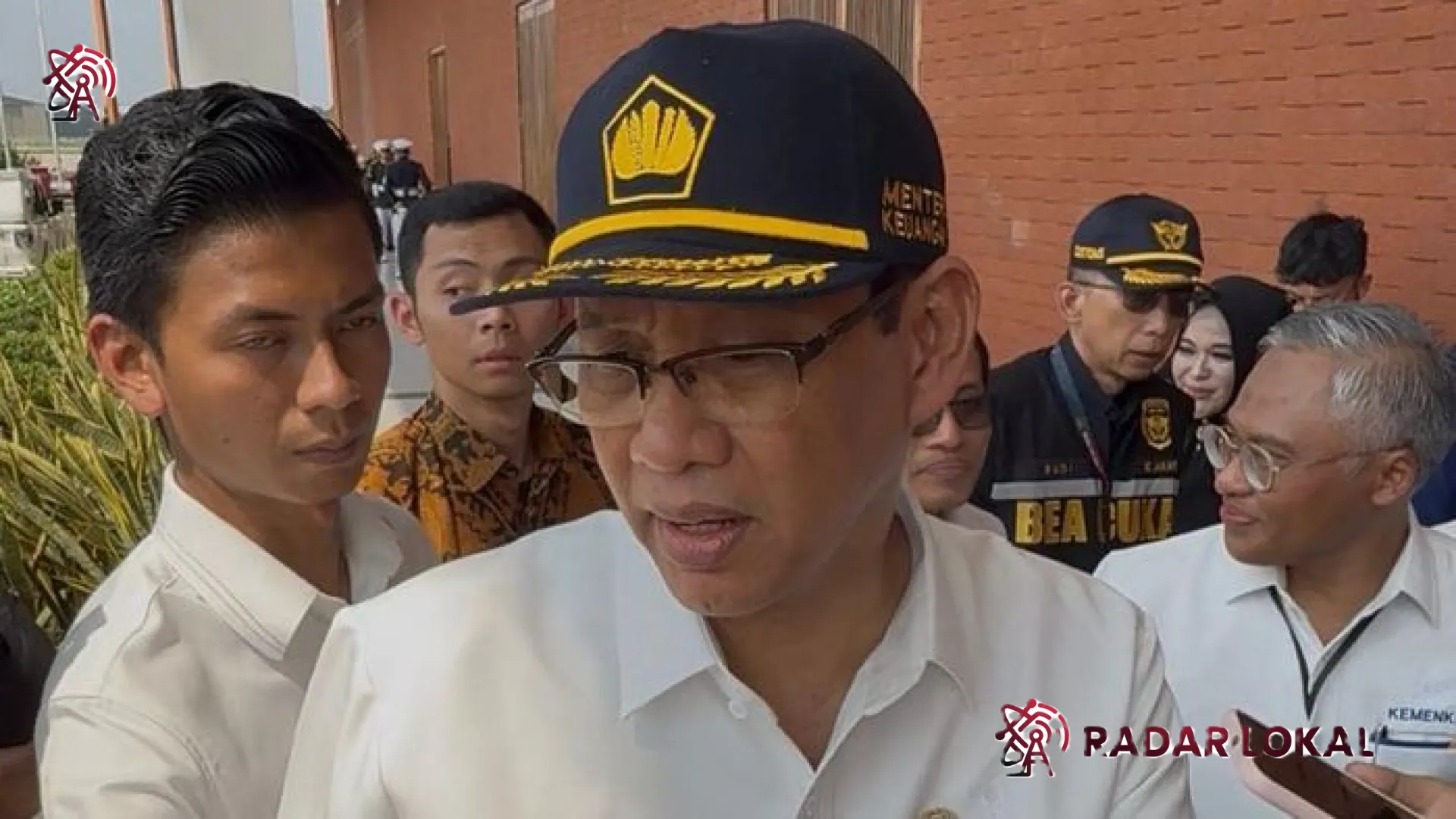 Respons Menkeu Purbaya Yudhi Sadewa Terkait Pelemahan Rupiah: Fokus pada Fondasi Ekonomi, Urusan Kurs Ada di BI