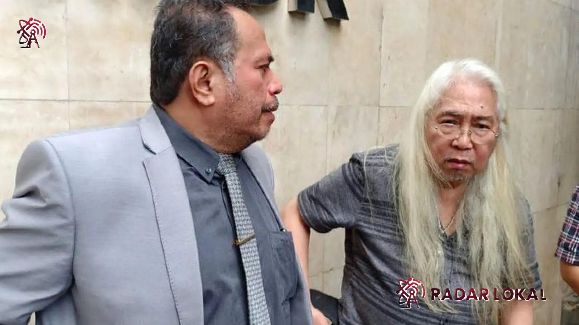 Luka Hati di Balik Meja Hijau: Gideon Tengker Terus Desak Kasus Dugaan Pemalsuan Surat oleh Nagita Slavina dan Rieta Amilia