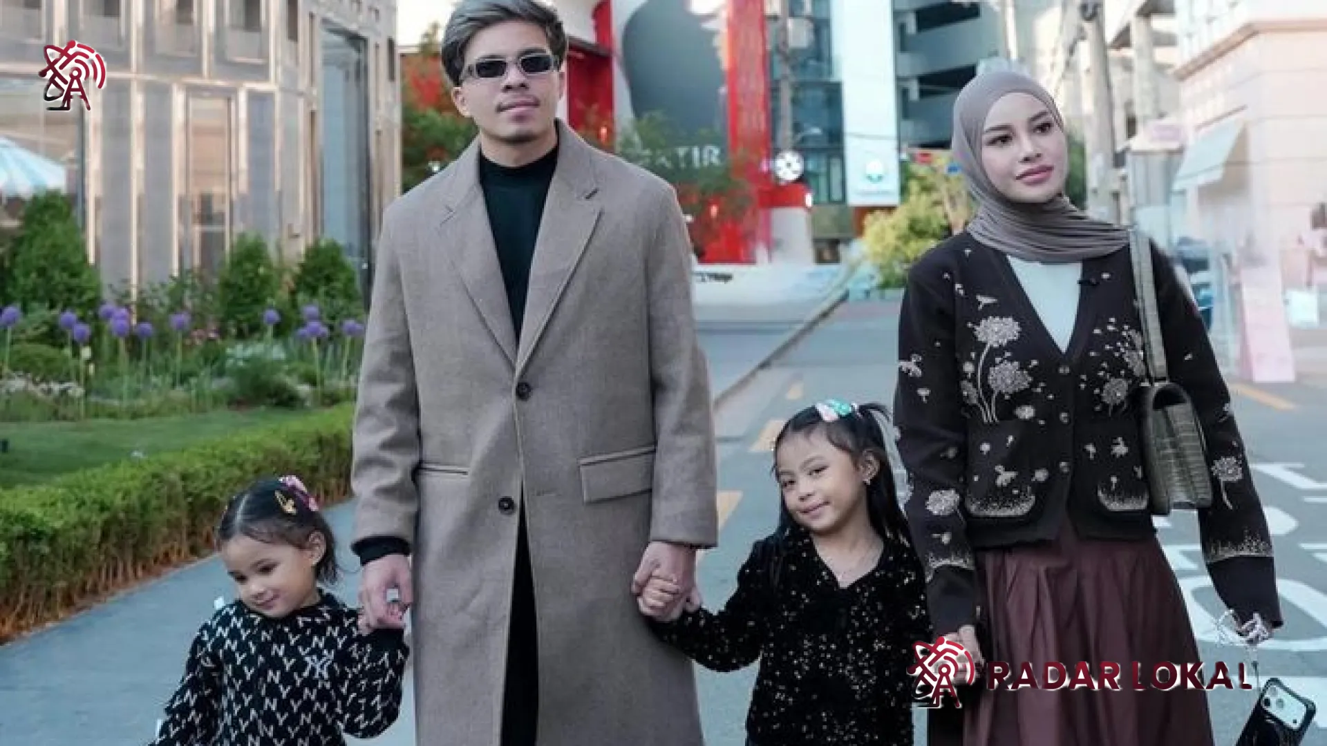 Mendidik Karakter Sejak Dini: Strategi Atta Halilintar Kenalkan Makna Kurban dan Cinta Tuhan kepada Ameena dan Azura