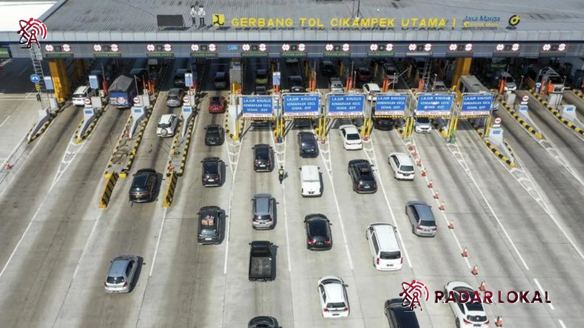 Eksodus Libur Panjang: 196 Ribu Kendaraan Tinggalkan Jabotabek, Jalur Trans Jawa Jadi Primadona