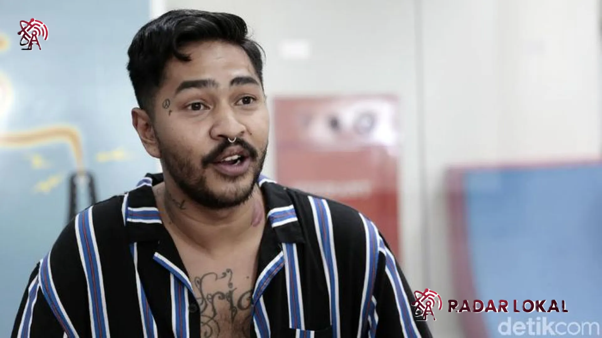 Heboh Aksi Onadio Leonardo Belanja Pakai Kolor di Banyuwangi, Begini Jawaban Menohok Sang Musisi