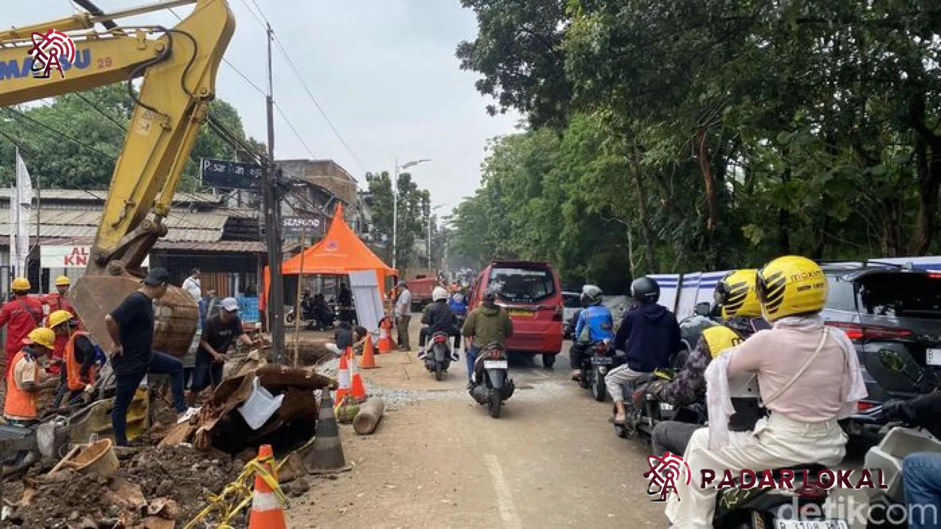 Tensi Tinggi di Lenteng Agung: Aksi Koboi Pengendara Mobil Ancam Petugas Dishub dengan Kunci Roda Jadi Sorotan