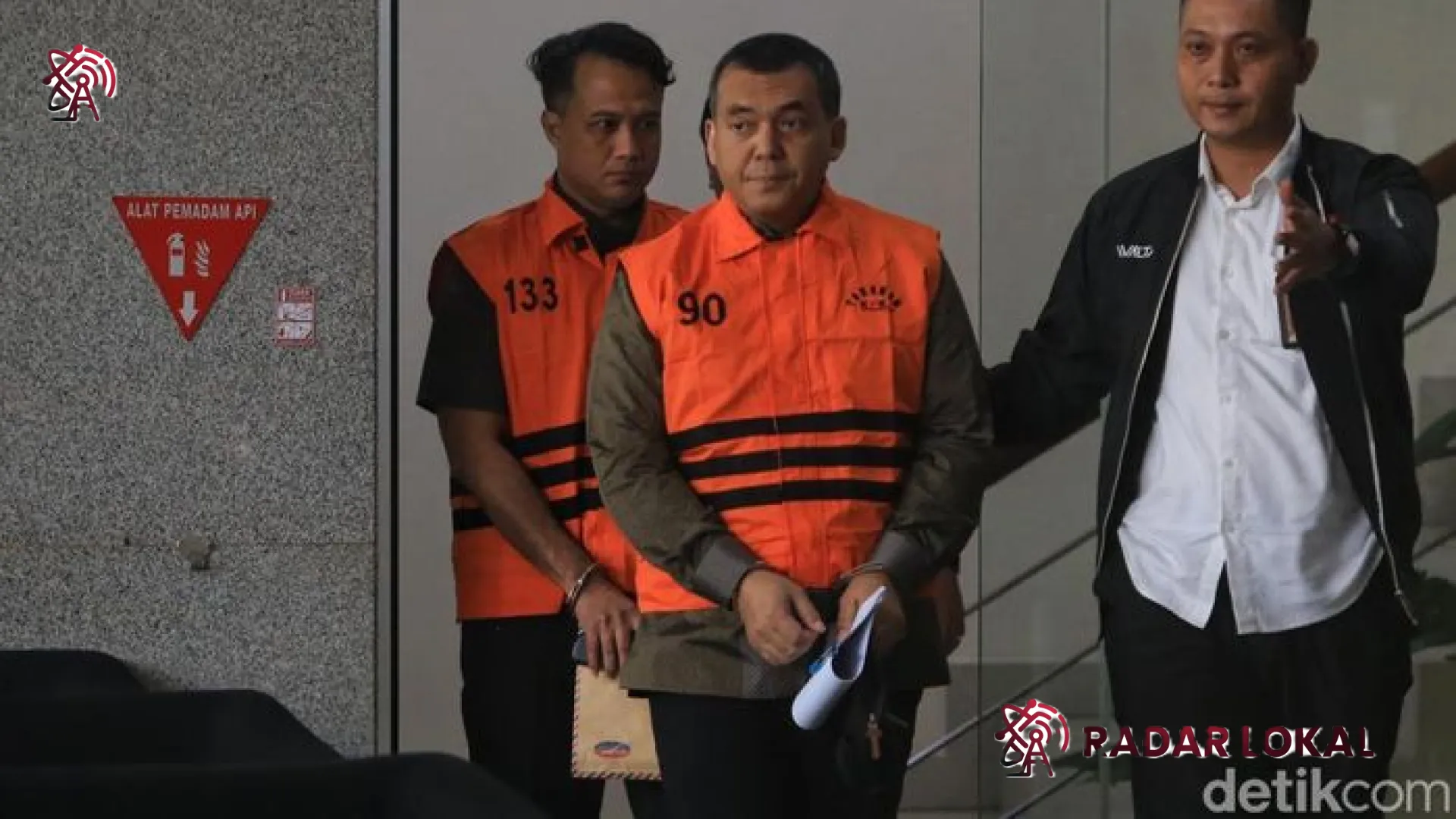 Skandal Korupsi Izin Tinggal: Wamen Imipas Silmy Karim dan 7 Pejabat Lain Resmi Ditahan KPK