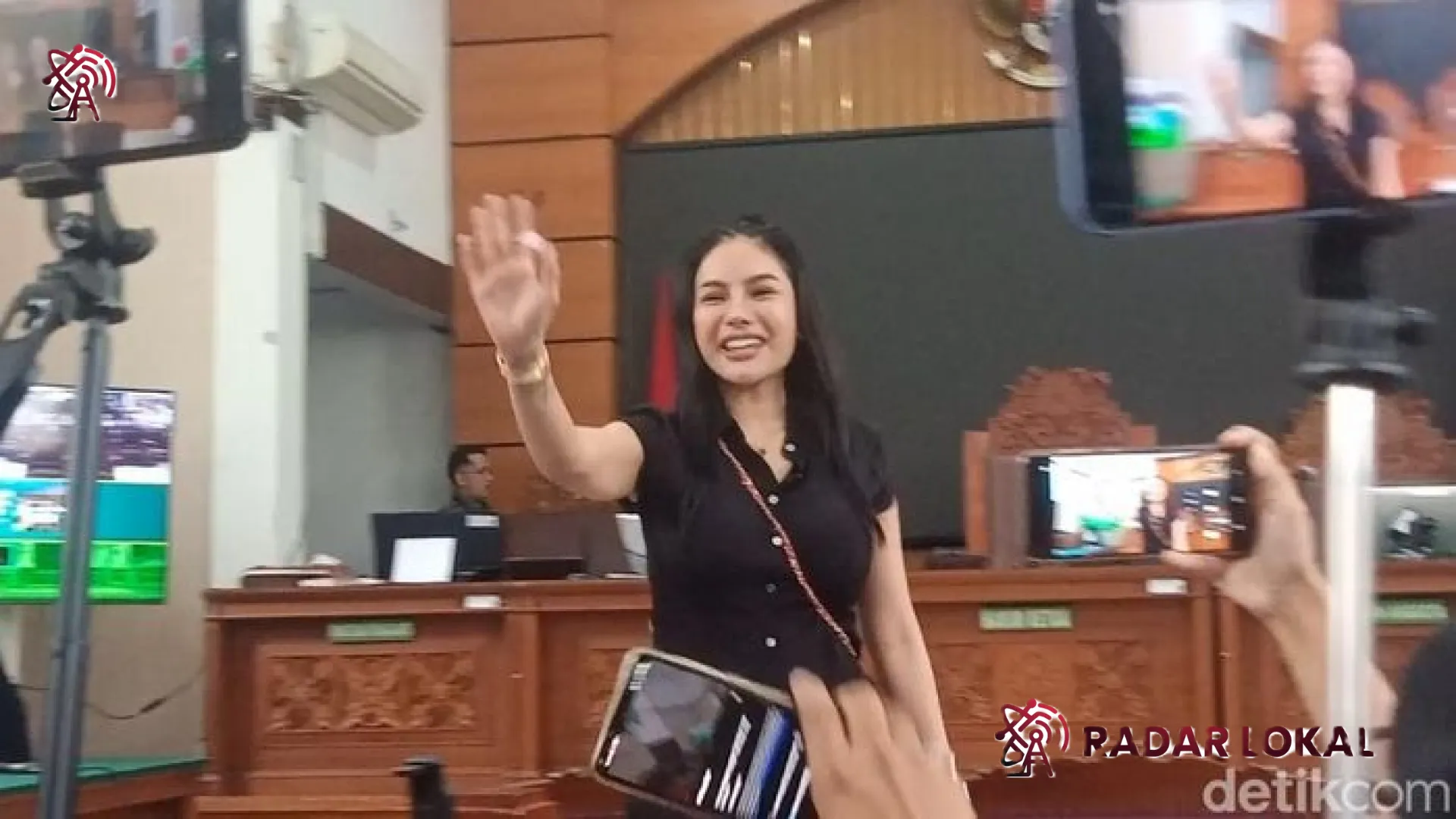 Drama Hukum Rp 244 Miliar Nikita Mirzani vs Reza Gladys: Kisah di Balik Penolakan Gugatan dan Jeruji Besi