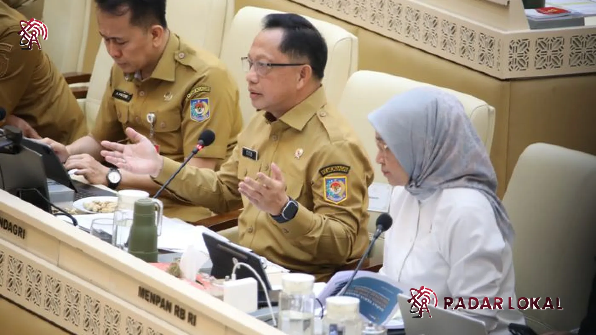 Solusi Bijak Mendagri Tito Karnavian: Menutup Pintu PHK Bagi Honorer dan Strategi Penataan PPPK di Daerah