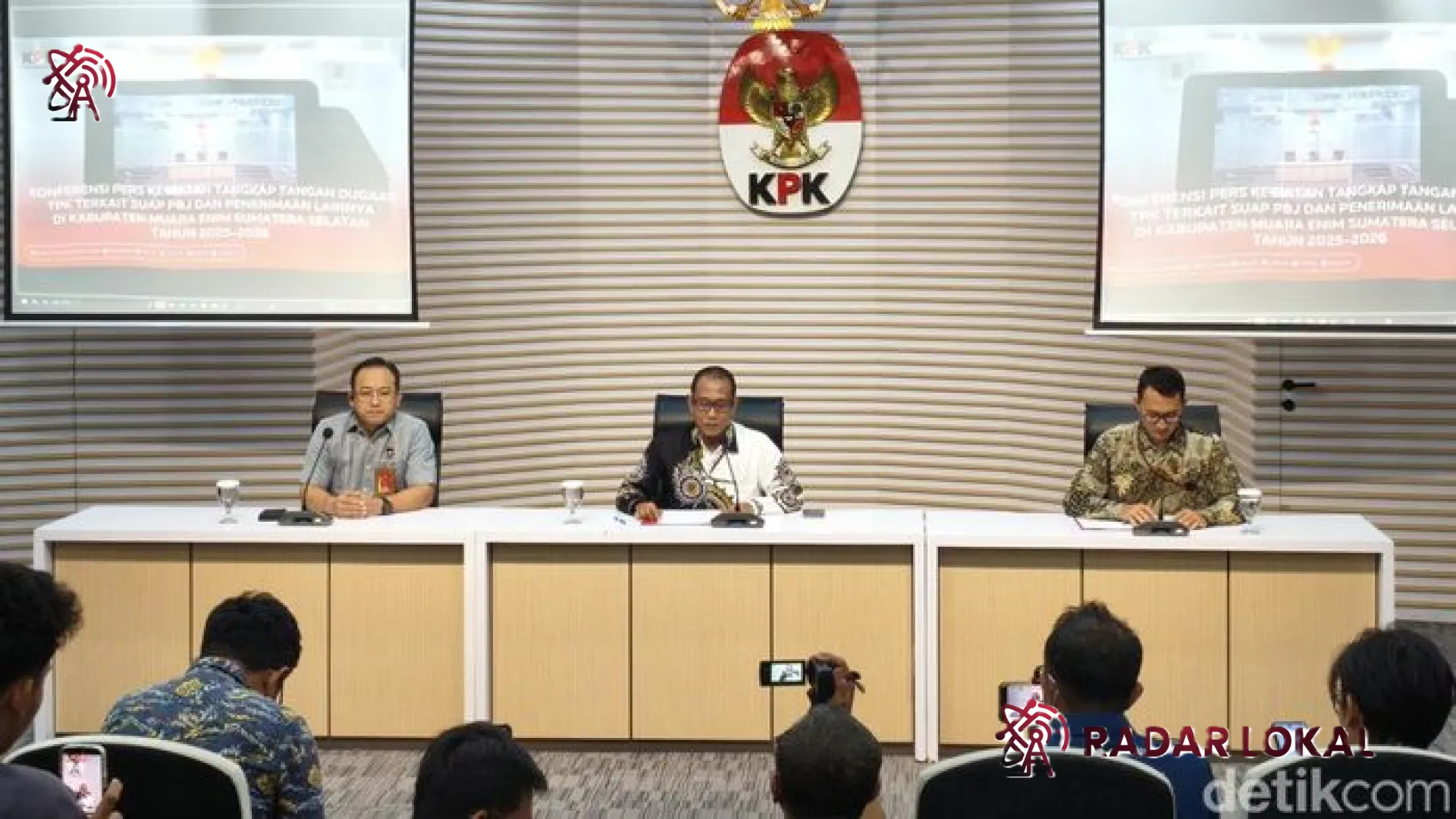 Misteri Status Eks Kadisdik Muara Enim di Pusaran Suap Smart Board: RadarLokal Kupas Tuntas Alasan KPK