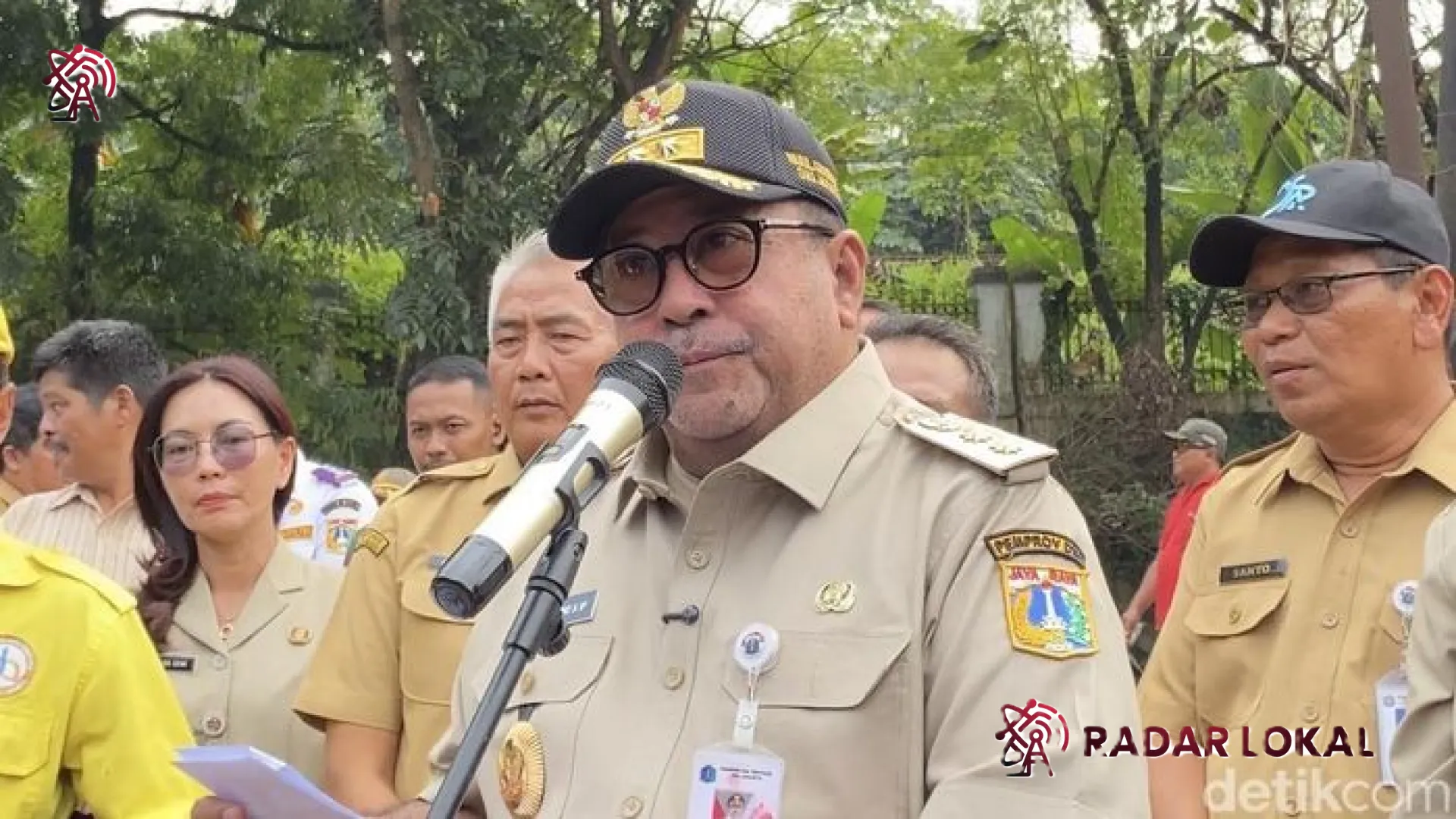 Aksi Cepat Rano Karno Benahi Jalan Mochtar Raya: Menjawab Keluhan Warga dan Ancaman Infrastruktur Tua di Jakarta