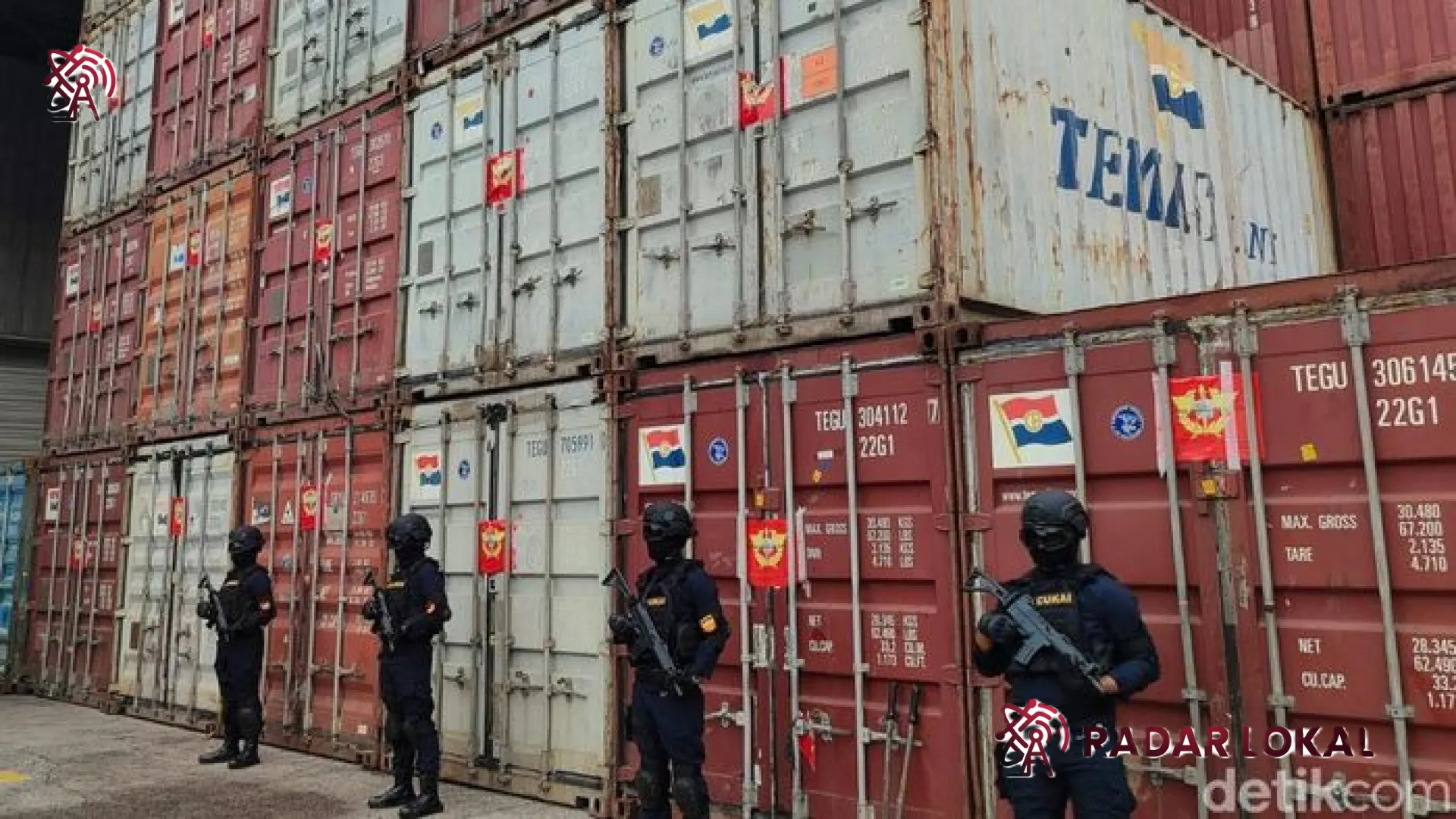 Langkah Berani Menkeu Purbaya: Bidik Pemilik Kapal dalam Pusaran Impor Baju Bekas Ilegal