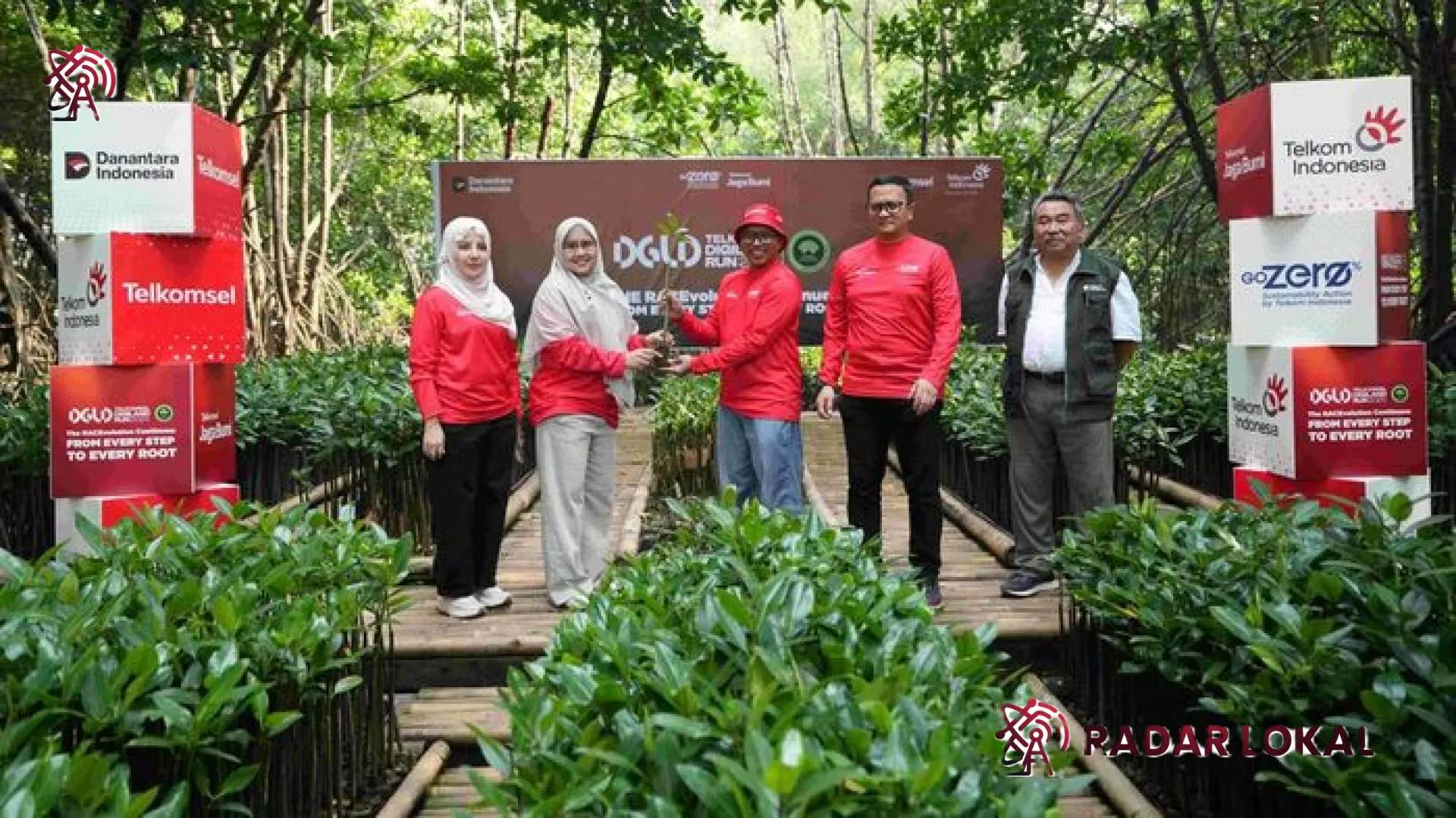 Komitmen Hijau: Telkomsel Ubah Ribuan Kilometer Digiland Run 2026 Jadi Hutan Mangrove yang Menghidupkan Pesisir